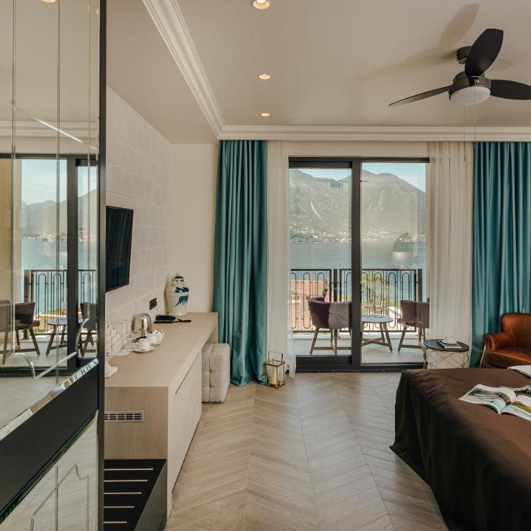 Boutique Hotel Casa del Mare - Vizura - Deluxe Double Room with Balcony and Sea View - 7