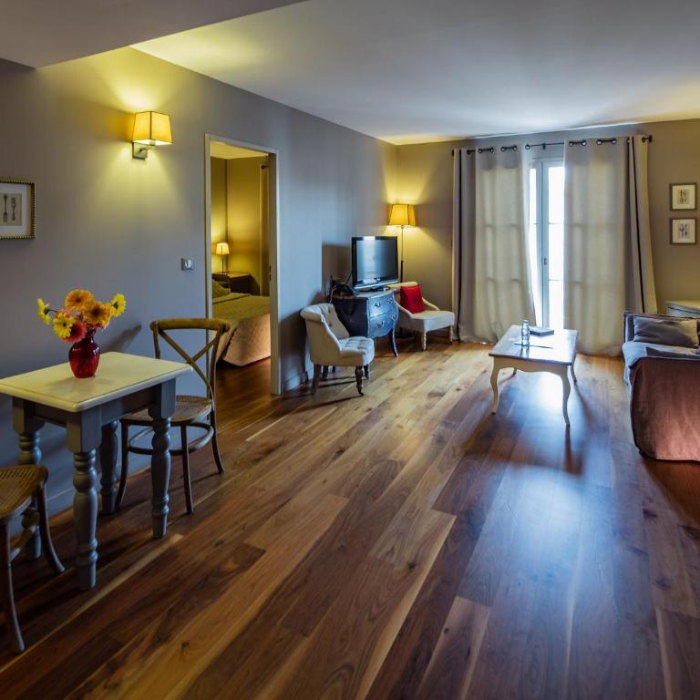 Garrigae Distillerie de Pezenas - Hotellerie & Spa - Suite Classique - 1