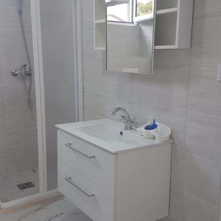 Apartments Bibic - Apartment with Sea View - 5