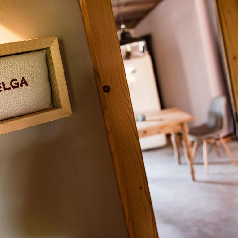 REITERS 110A - Apartment - 2