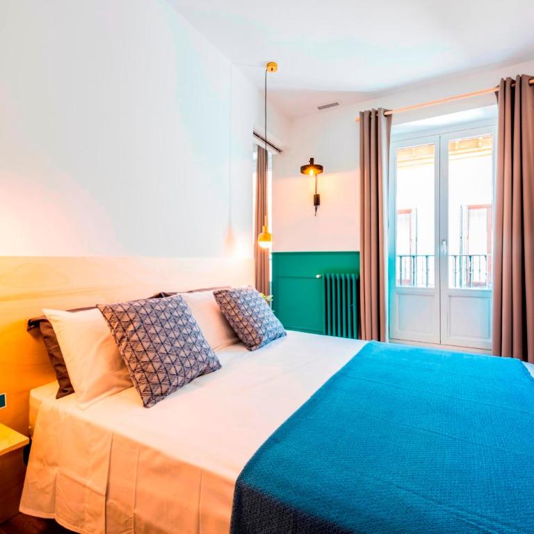 Be Mate Gran Vía Suites - Deluxe Apartment - 5