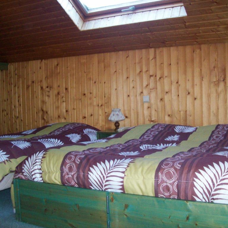 Hotel Les Sapins - Chambre Triple - Accès par Escalier Uniquement - 6