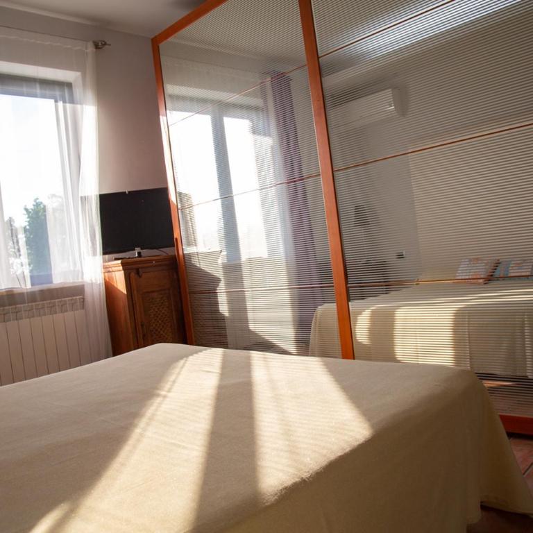 Bed and breakfast Ellera Viterbo - Camera Matrimoniale/Doppia con Letti Singoli con Vista Giardino - 3