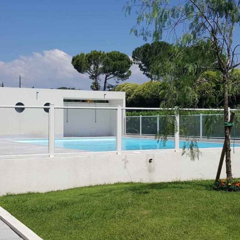 F1 de 36m2 avec terrasse et parking privatif. - Appartement 1 Chambre - 11