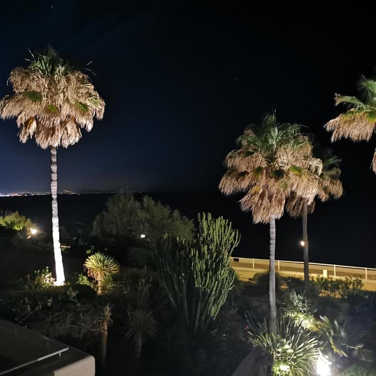 Sinfonia Del Mar Apartment also LONG TERM RENTALS - Apartamento con vistas al mar - 11
