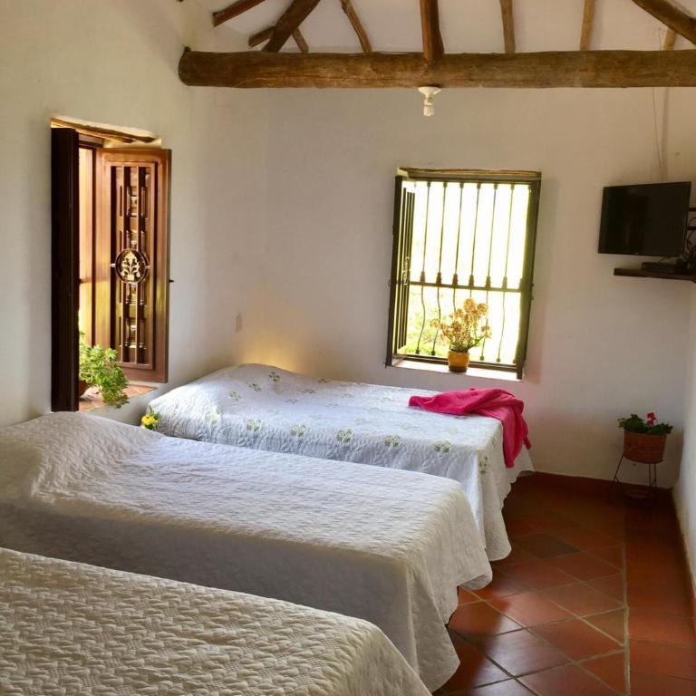 Aires del Sauzalito - Four-Bedroom House - 5