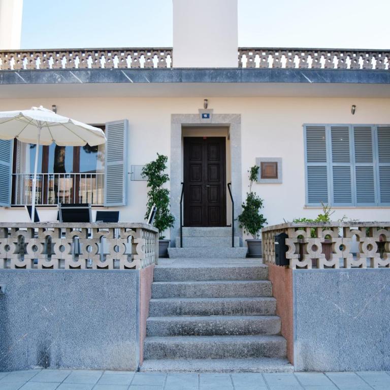 Beach House Can Picafort - Three-Bedroom House - 2