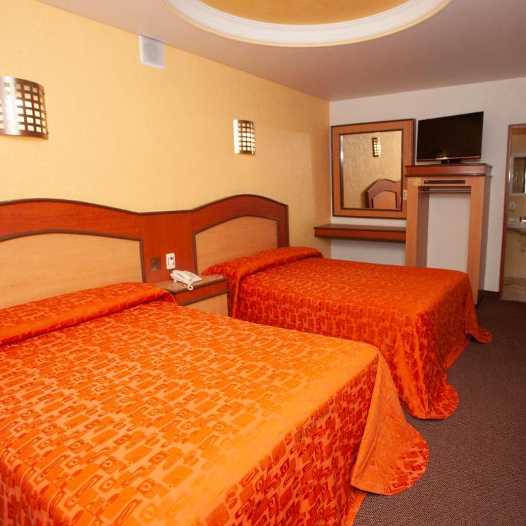 Hotel Tres Colonias - Sólo Adultos - Twin Room - 3
