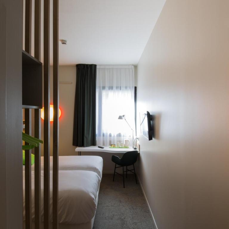 Campanile Rennes Centre - Gare - Chambre Lits Jumeaux Standard - 5