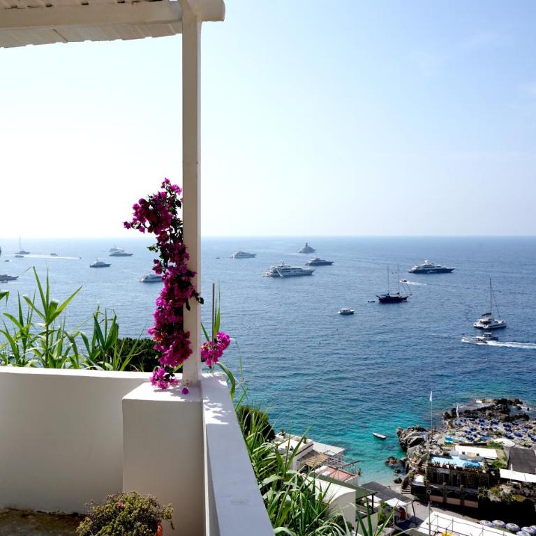 La Finestra sui Faraglioni - Appartamento con Vista Mare - 8