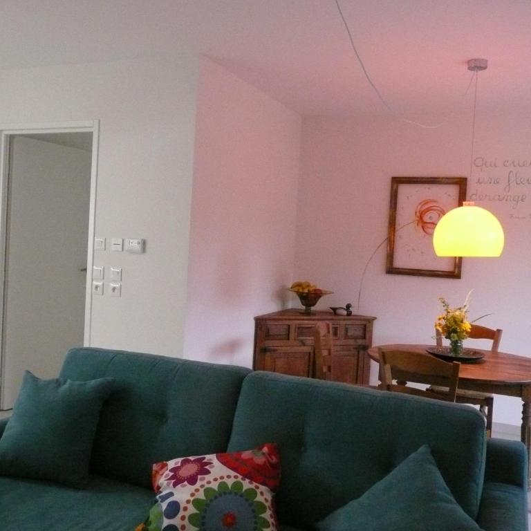 La Porte du Paradis - One-Bedroom Apartment - 9
