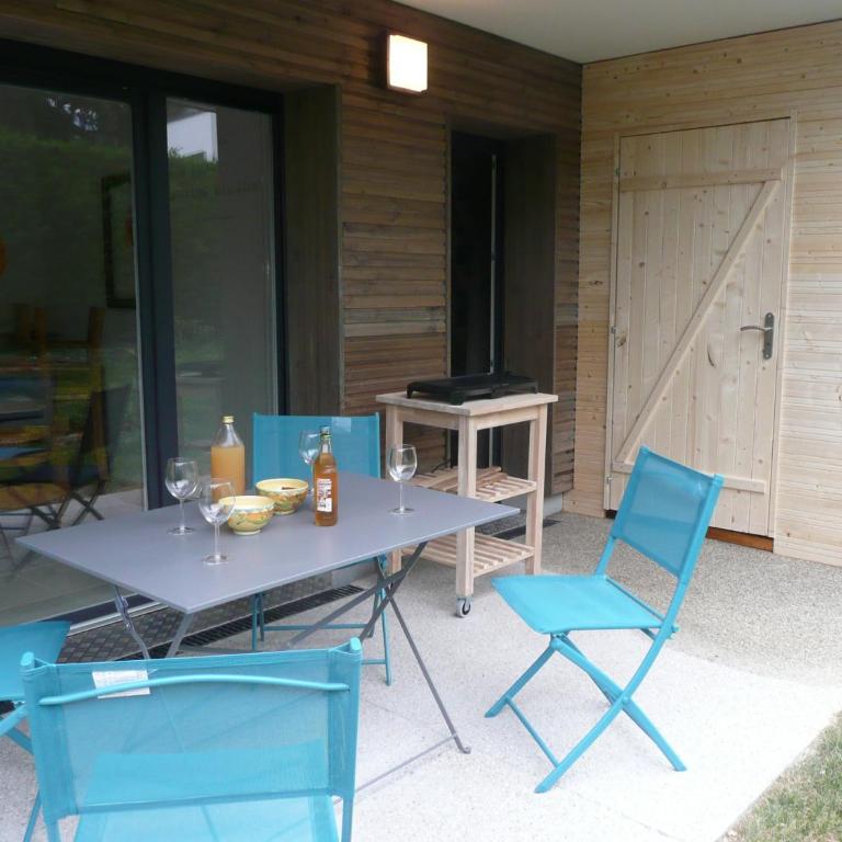 La Porte du Paradis - One-Bedroom Apartment - 17