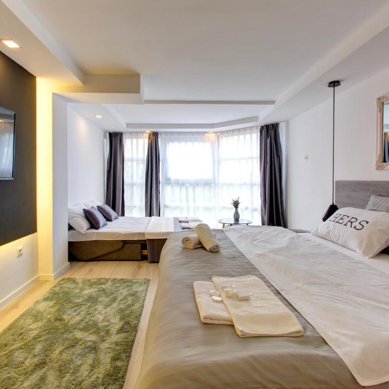 Emerald Apartment - One-Bedroom Apartment - 8