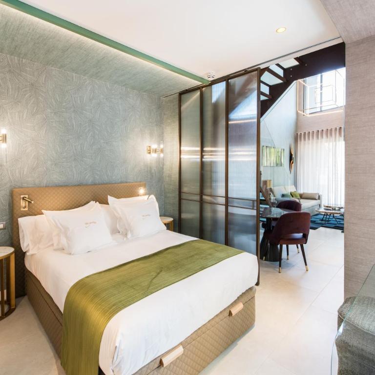 The Garden Suites - Duplex Apartment - 15