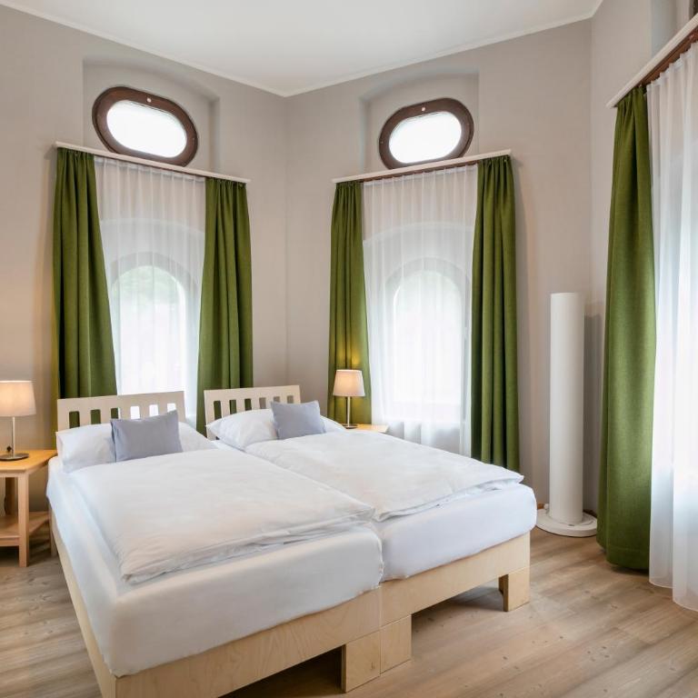 JUFA Hotel Schloss Röthelstein - Self Check-in - Großes Doppelzimmer - 3