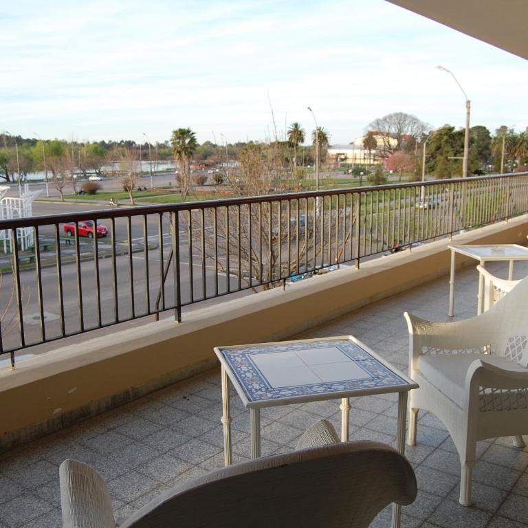 Mercedes Rambla Hotel - Superior Single Room - 3