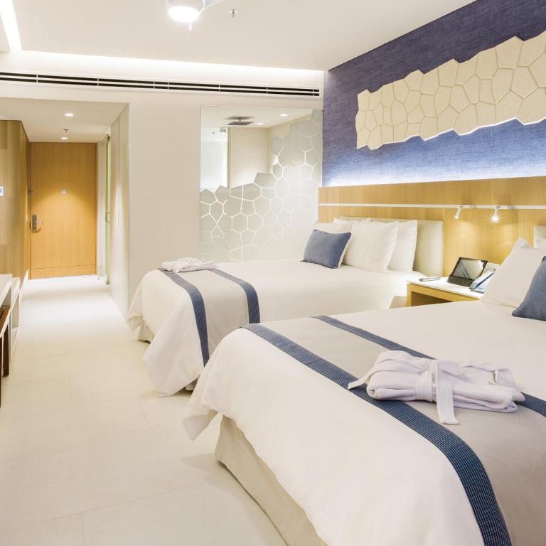 Dreams Vista Cancun Golf & Spa Resort - All Inclusive - Deluxe Golf and Ocean View 2 Queens - 3