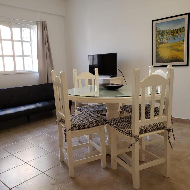 Departamentos Temporarios Reggiardo - Apartment - 5