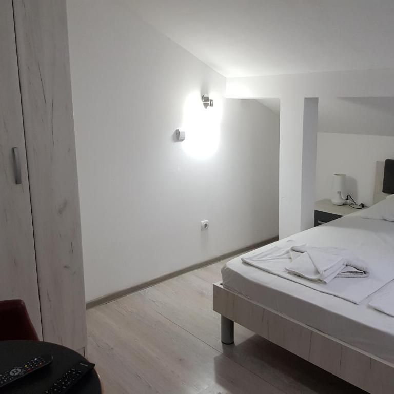 Emi - Apartment - 6