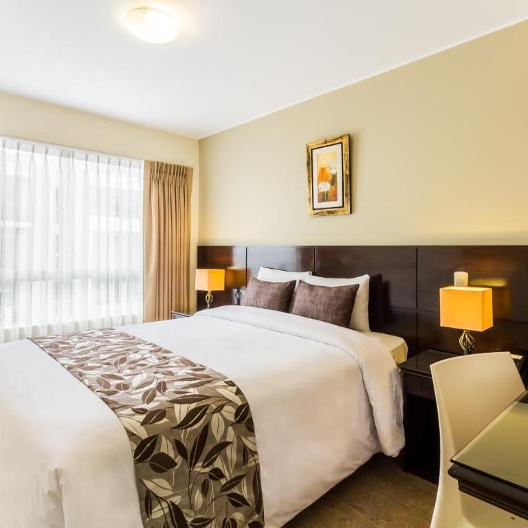 El Tambo 1 - Queen Room - 2