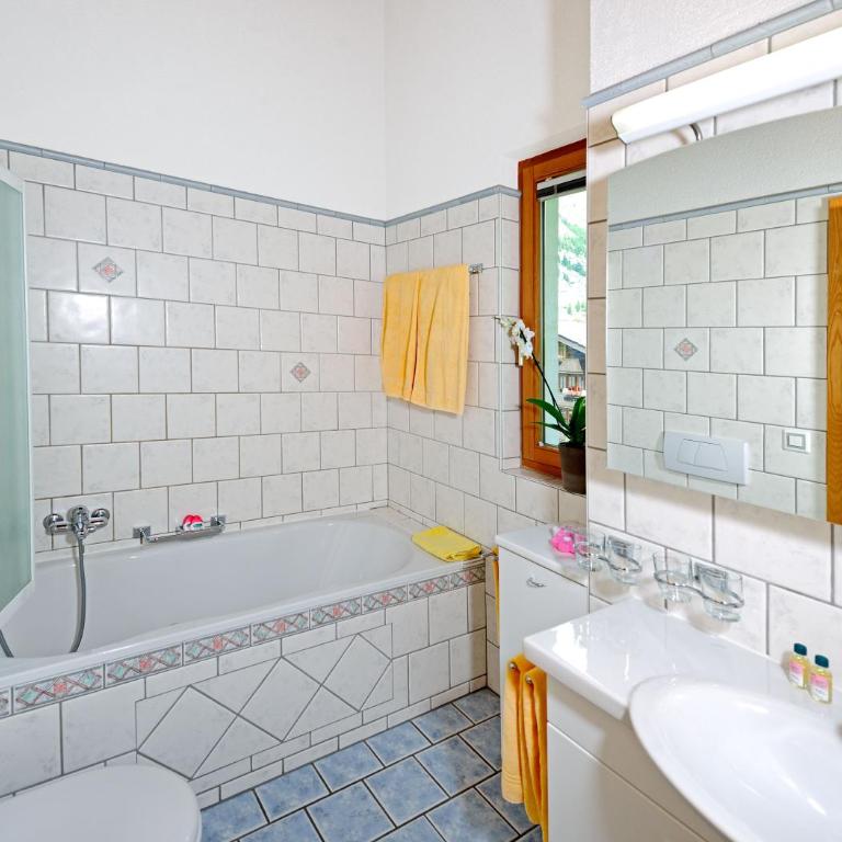 Chalet Z`Wichjehüs - Apartment mit 2 Schlafzimmern und Panoramablick - Dachgeschoss - 11