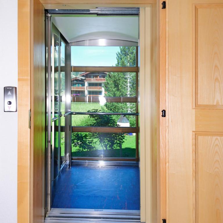 Chalet Z`Wichjehüs - Apartment mit 2 Schlafzimmern und Panoramablick - Dachgeschoss - 13