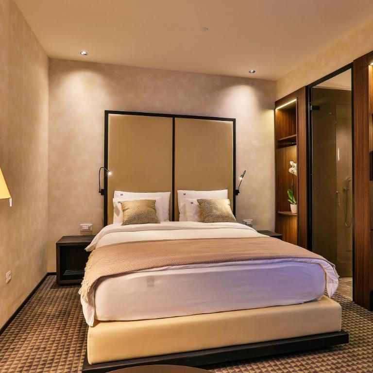 Hotel Kalos - Standardna Soba sa King-sajz Krevetom - 4