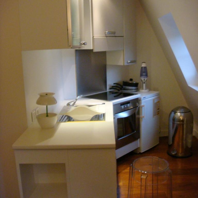 Beautiful Lincoln Apartment - Studio - 7