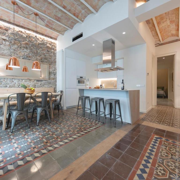 Bravissimo Mercaders, beautiful 3 bedroom apartment - Apartamento de 3 dormitorios - 9