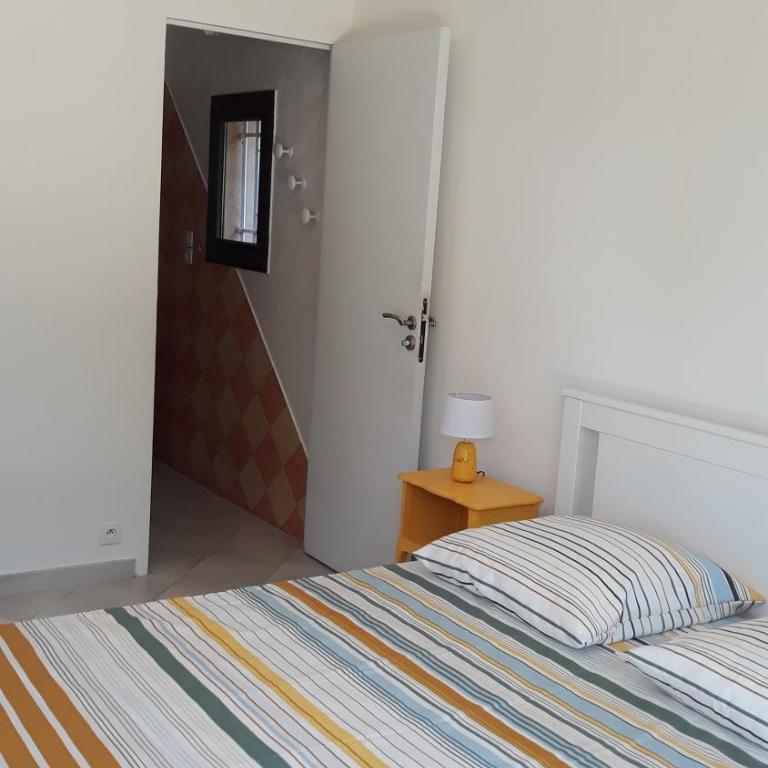 Sous Les Pins gîtes et chambres d'hôtes - Maison 3 Chambres - 27