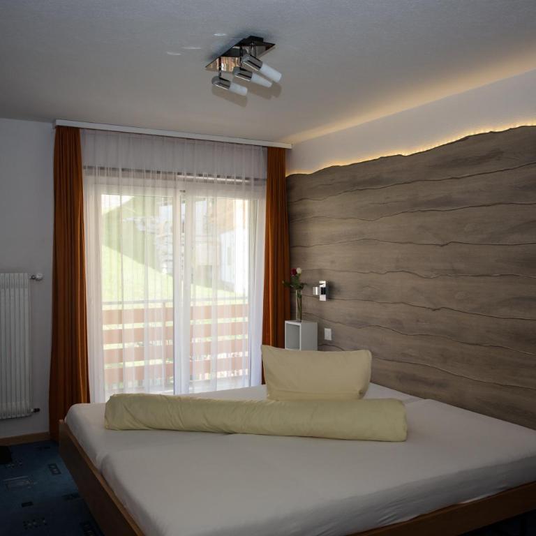 Hotel Eden - Familienzimmer (2 Erwachsene + 2 Kinder) - 7