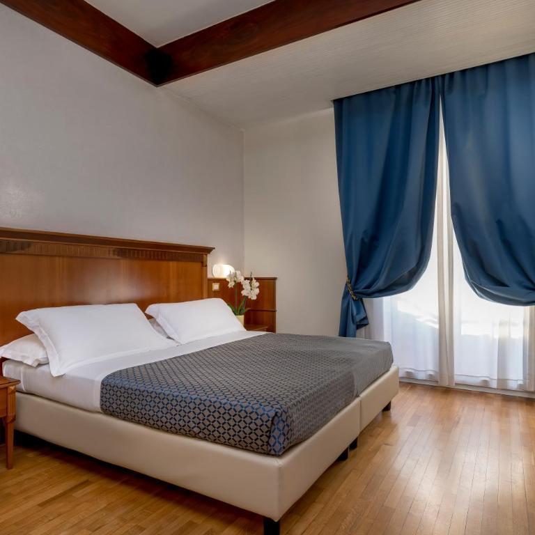 Hotel Bellevue by OasiGroup Hotels - Camera Matrimoniale/Doppia con Letti Singoli con Vista Mare Laterale - 1