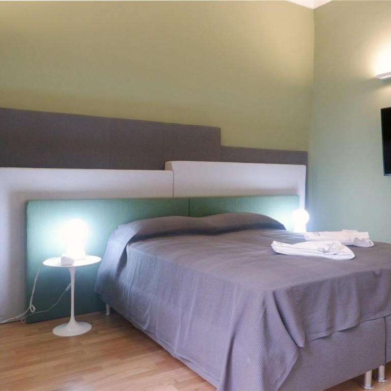 Magdahause - Large Double or Twin Room - 11