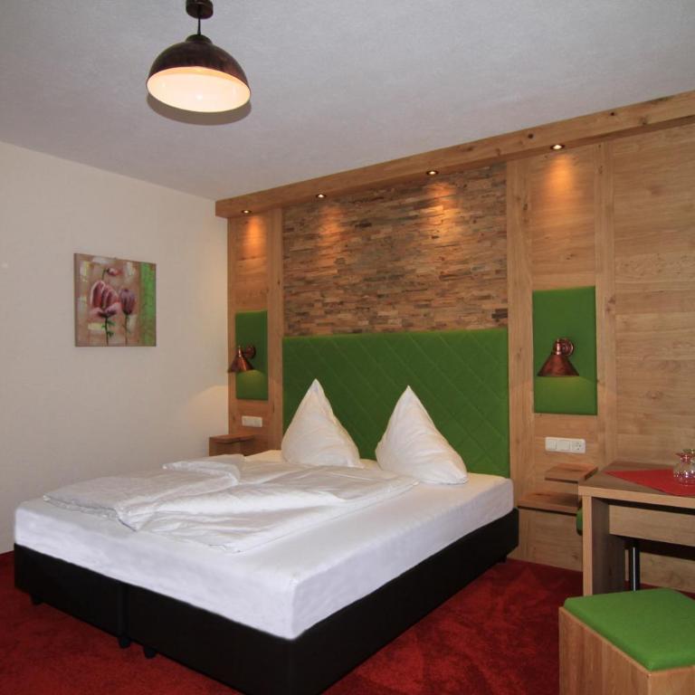 Hotel Garni Pradella - Doppelzimmer - 3
