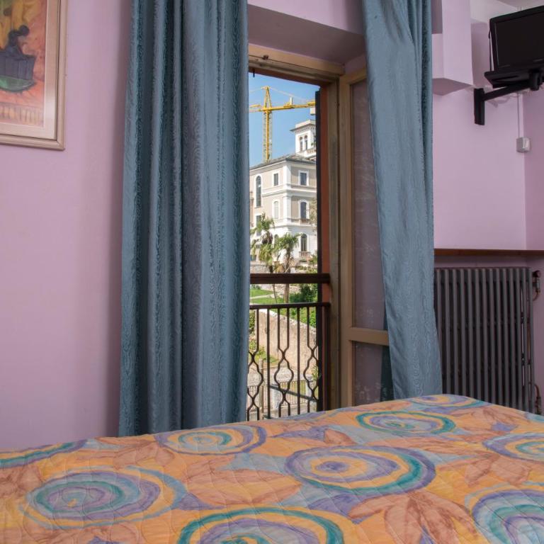 Hotel Florida - Camera Doppia con Letti Singoli - 2