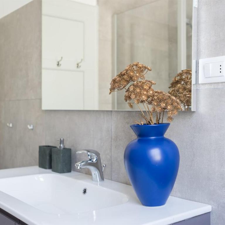 Casa Internazionale - Appartamento con 2 Camere da Letto - 32