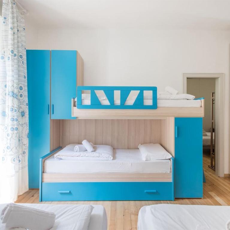 Casa Internazionale - Appartamento con 2 Camere da Letto - 17