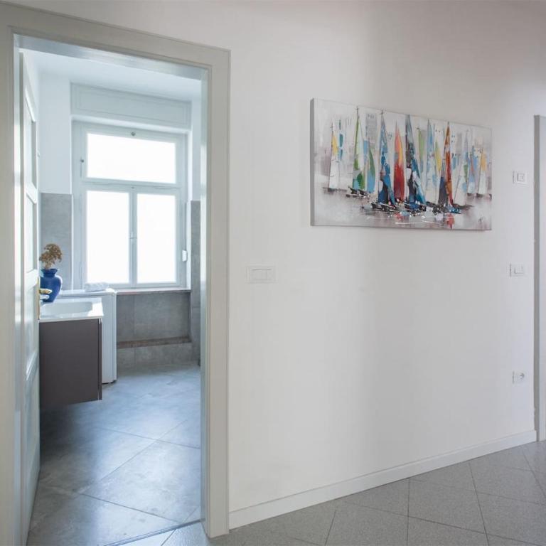 Casa Internazionale - Appartamento con 2 Camere da Letto - 26