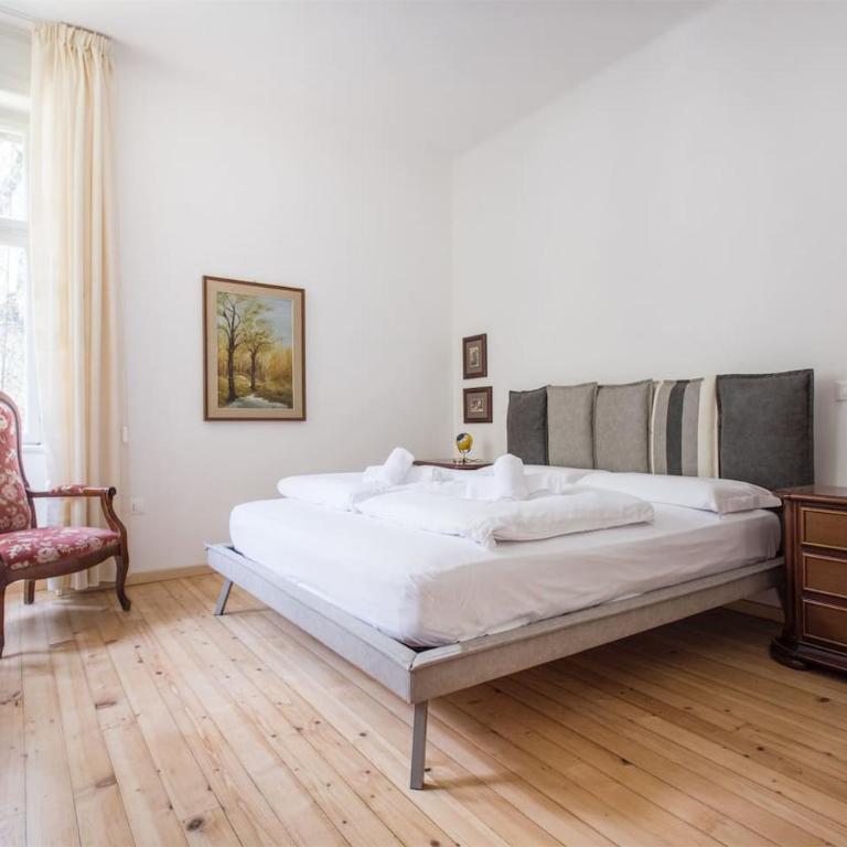 Casa Internazionale - Appartamento con 2 Camere da Letto - 13