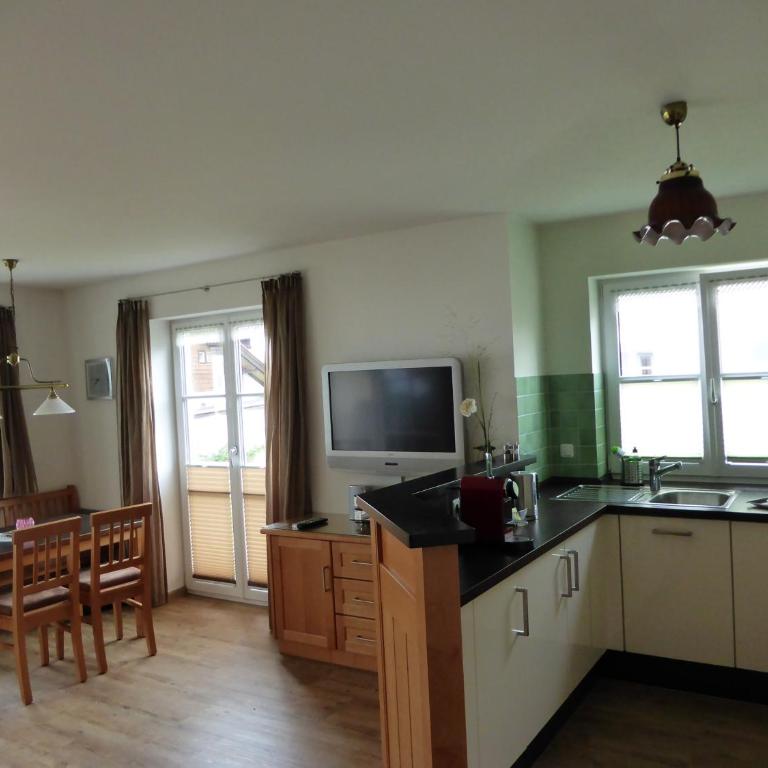 Alpenflair Ferienwohnungen Whg 301 - Apartment mit 2 Schlafzimmern - 2