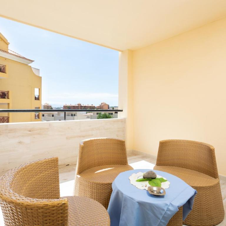 Tropic Apartments en Castle harbour - Apartamento Superior - 12