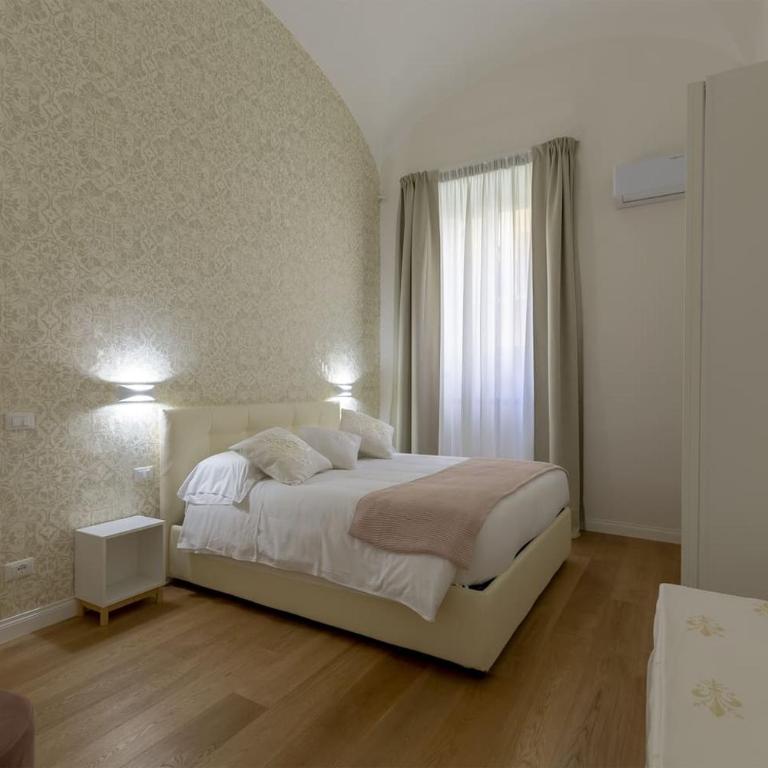 FLORENCE FIORINO APARTMENT - One-Bedroom Apartment - 4