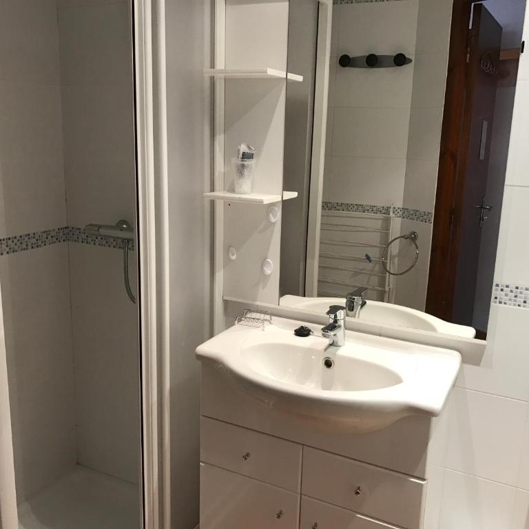 Apartamentos Grifo Vacances Grizzly - Estudio Familiar - 2