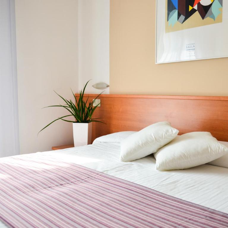 Hotel Domingo - Chambre Double Confort avec Balcon - 5