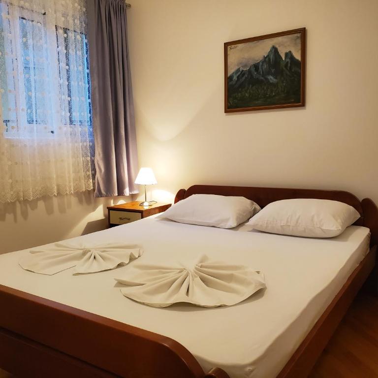 Egon Apartments - Apartman s 1 Spavaćom Sobom i Balkonom - 2
