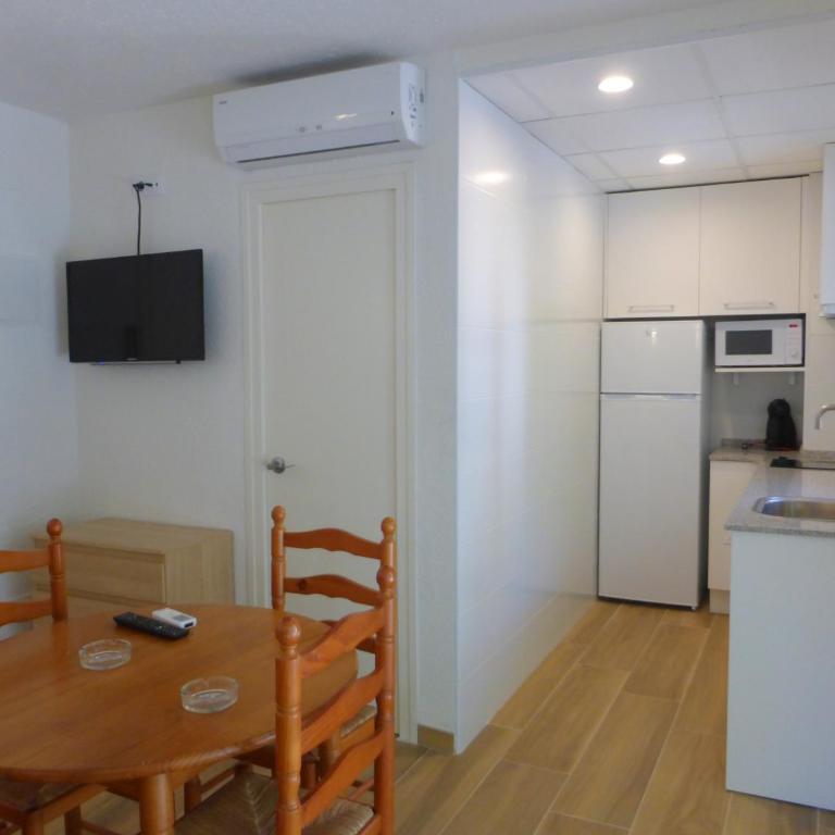 Rentalmar Delfos Playa - Apartamento de 1 dormitorio - 5