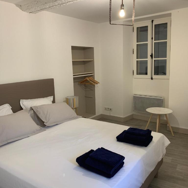 LES LAURIERS - Appartement - Vue sur Jardin - 10