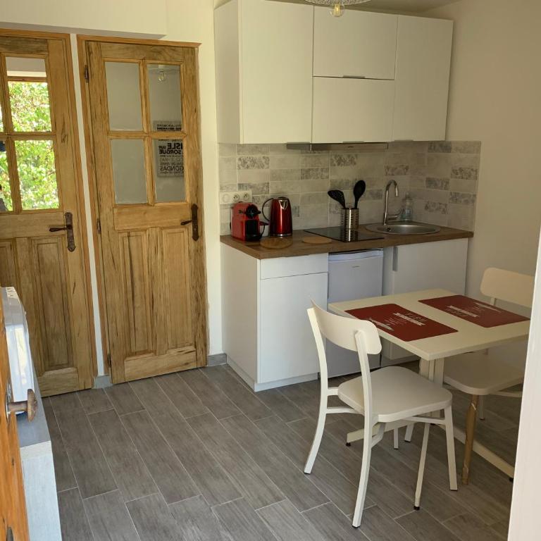 LES LAURIERS - Appartement - Vue sur Jardin - 7