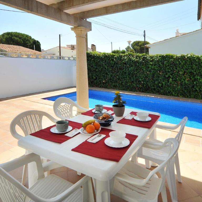 Estepa negra - Villa con piscina privada - 11