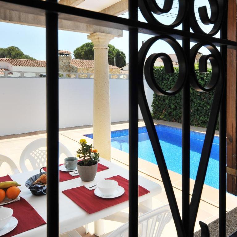 Estepa negra - Villa con piscina privada - 13